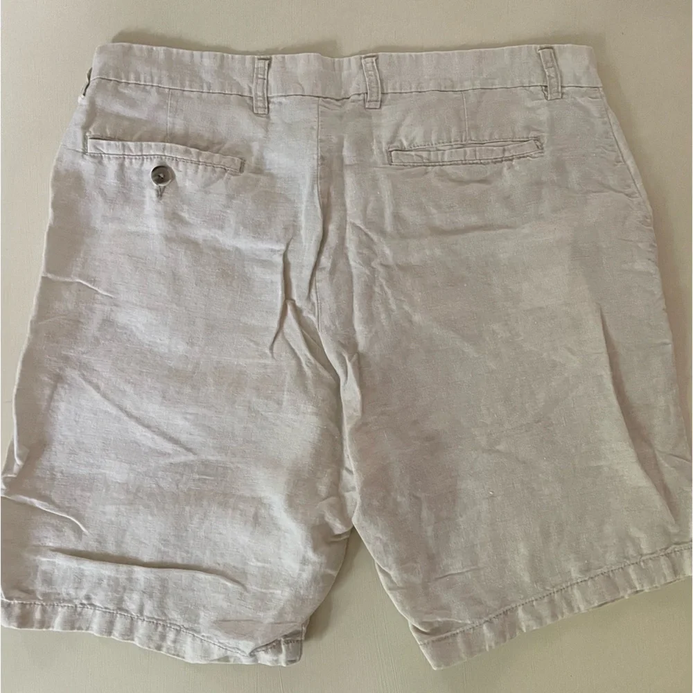 Old Navy Ultimate Slim Linen Shorts